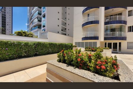Apartamento à venda com 105m², 3 quartos e 2 vagas Apartamento à venda com 105m², 3 quartos e 2 vagasFachada