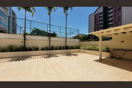 Apartamento à venda com 105m², 3 quartos e 2 vagas Apartamento à venda com 105m², 3 quartos e 2 vagasÁrea comum - Churrasqueira