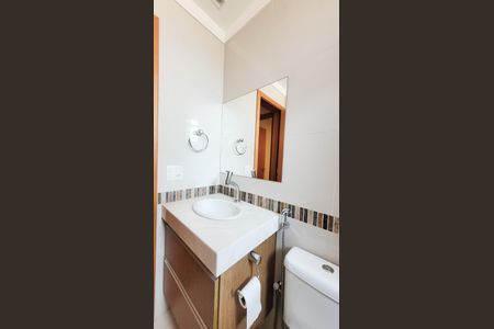 Apartamento à venda com 105m², 3 quartos e 2 vagas Apartamento à venda com 105m², 3 quartos e 2 vagasBanheiro