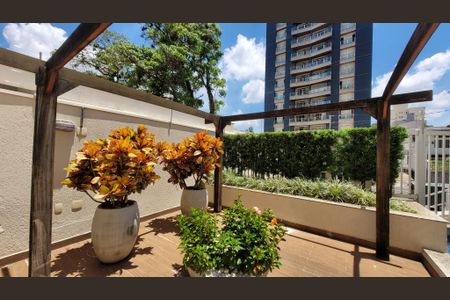 Apartamento à venda com 105m², 3 quartos e 2 vagas Apartamento à venda com 105m², 3 quartos e 2 vagasFachada