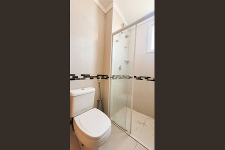 Apartamento à venda com 105m², 3 quartos e 2 vagas Apartamento à venda com 105m², 3 quartos e 2 vagasBanheiro da Suíte