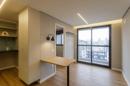 Sala de apartamento para alugar com 2 quartos, 40m² em Vila Olímpia, São Paulo