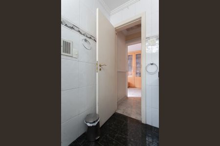 Casa à venda com 340m², 3 quartos e 2 vagas Casa à venda com 340m², 3 quartos e 2 vagasBanheiro da Suíte 1