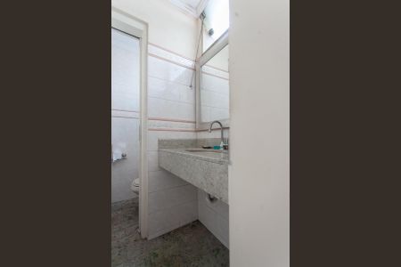 Casa à venda com 340m², 3 quartos e 2 vagas Casa à venda com 340m², 3 quartos e 2 vagasLavabo