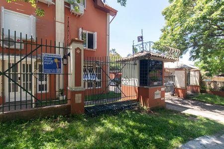 Casa de condomínio à venda com 140m², 3 quartos e 1 vagaFachada
