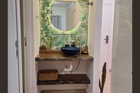 Apartamento à venda com 29m², 1 quarto e sem vaga Apartamento à venda com 29m², 1 quarto e sem vagaBanheiro