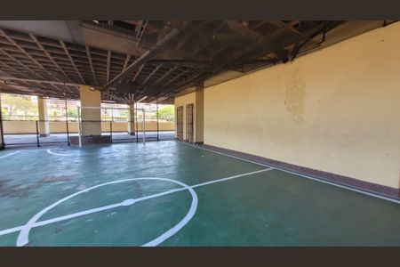 Apartamento para alugar com 50m², 2 quartos e 1 vagaÁrea comum-Quadra