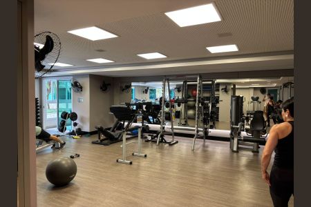 Apartamento à venda com 259m², 5 quartos e 4 vagas Apartamento à venda com 259m², 5 quartos e 4 vagasAcademia