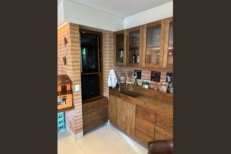 Apartamento à venda com 259m², 5 quartos e 4 vagas Apartamento à venda com 259m², 5 quartos e 4 vagasÁrea gourmet