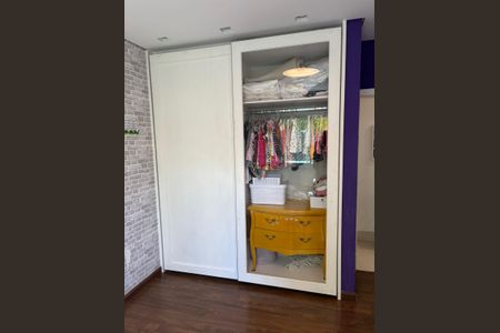 Apartamento à venda com 259m², 5 quartos e 4 vagas Apartamento à venda com 259m², 5 quartos e 4 vagasquarot 2