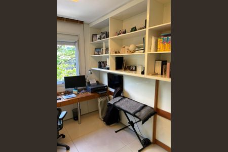 Apartamento à venda com 259m², 5 quartos e 4 vagas Apartamento à venda com 259m², 5 quartos e 4 vagasquarto 1