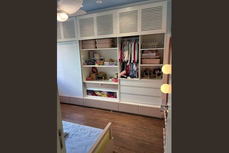 Apartamento à venda com 259m², 5 quartos e 4 vagas Apartamento à venda com 259m², 5 quartos e 4 vagasquarto 3