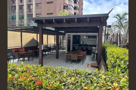 Apartamento à venda com 259m², 5 quartos e 4 vagas Apartamento à venda com 259m², 5 quartos e 4 vagasEspaço Gourmet