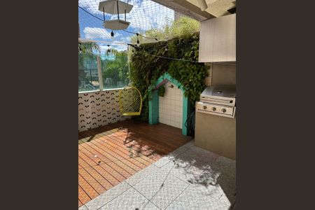 Apartamento à venda com 259m², 5 quartos e 4 vagas Apartamento à venda com 259m², 5 quartos e 4 vagasprivativa