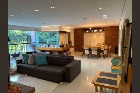 Apartamento à venda com 259m², 5 quartos e 4 vagas Apartamento à venda com 259m², 5 quartos e 4 vagassala