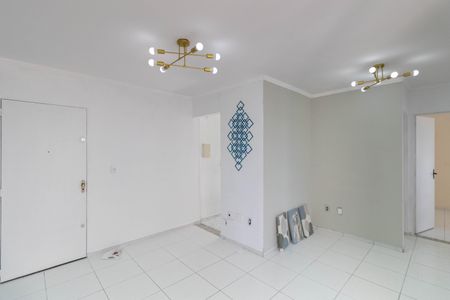 Sala de apartamento para alugar com 2 quartos, 50m² em Vila Carmosina, São Paulo
