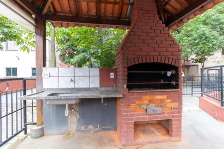 Apartamento para alugar com 48m², 2 quartos e 1 vagaÁrea comum - Churrasqueira