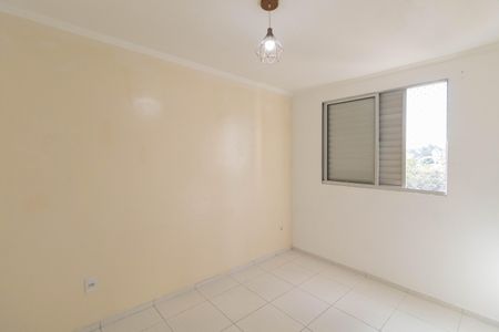 Quarto 2 de apartamento para alugar com 2 quartos, 50m² em Vila Carmosina, São Paulo