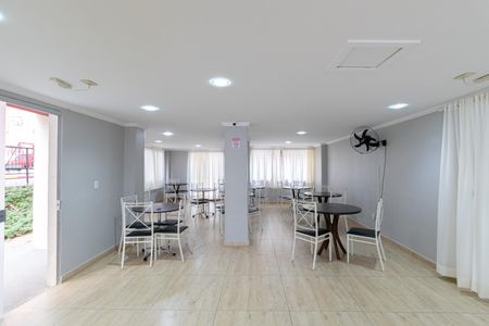 Apartamento para alugar com 50m², 2 quartos e 1 vagaÁrea Comum - Salão de Festas