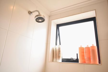 Apartamento à venda com 105m², 3 quartos e 2 vagas Apartamento à venda com 105m², 3 quartos e 2 vagasBanheiro da Suíte