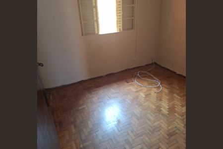 Casa à venda com 100m², 3 quartos e 3 vagas Casa à venda com 100m², 3 quartos e 3 vagasQuarto