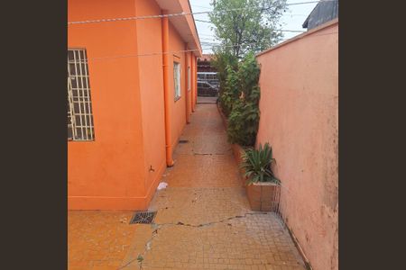 Casa à venda com 100m², 3 quartos e 3 vagas Casa à venda com 100m², 3 quartos e 3 vagasÁrea Externa