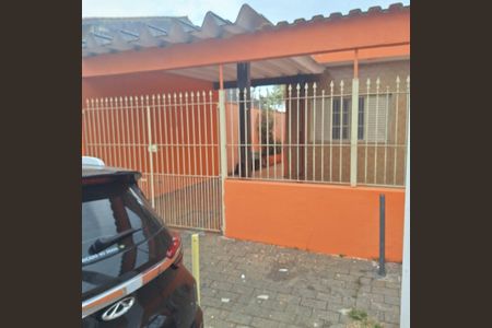 Casa à venda com 100m², 3 quartos e 3 vagas Casa à venda com 100m², 3 quartos e 3 vagasFachada
