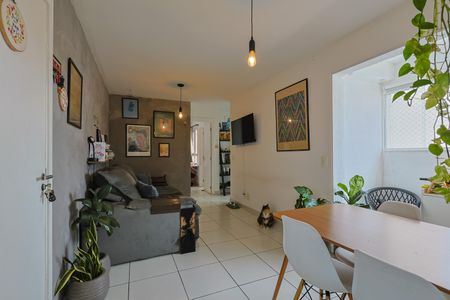 Sala de apartamento para alugar com 2 quartos, 53m² em Santa Helena, Belo Horizonte