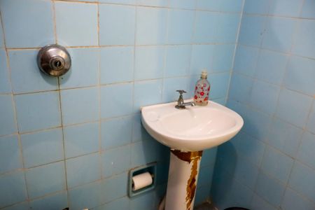 Casa à venda com 130m², 3 quartos e 2 vagasBanheiro 2