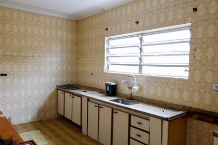 Casa à venda com 130m², 3 quartos e 2 vagasCozinha