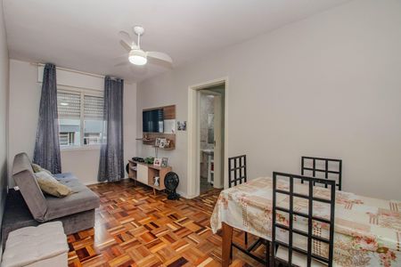 Apartamento para alugar com 1 quarto, 50m² em Passo da Areia, Porto Alegre