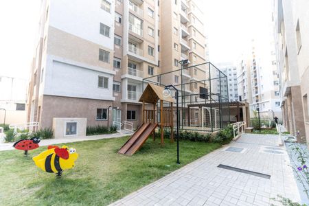 Apartamento à venda com 37m², 2 quartos e sem vagaÁrea comum