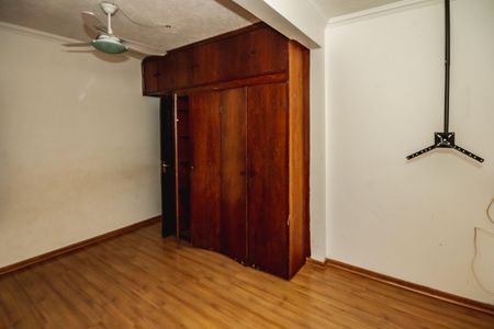 Casa à venda com 282m², 3 quartos e 4 vagasQuarto 1