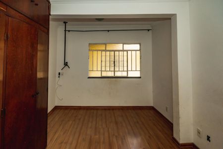 Casa à venda com 282m², 3 quartos e 4 vagasQuarto 1