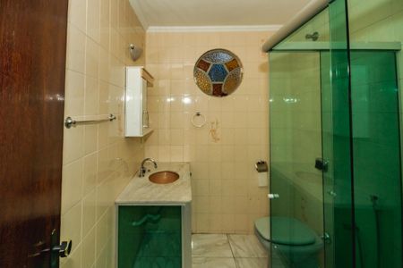 Casa à venda com 282m², 3 quartos e 4 vagasBanheiro Suíte