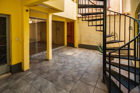 Casa à venda com 282m², 3 quartos e 4 vagasÁrea comum