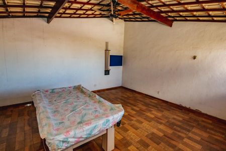 Casa à venda com 282m², 3 quartos e 4 vagasÁrea comum