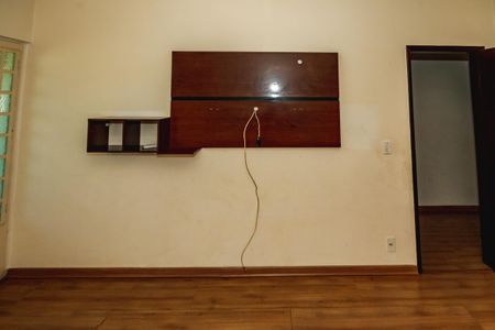 Casa à venda com 282m², 3 quartos e 4 vagasSuíte 2