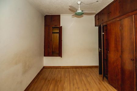 Casa à venda com 282m², 3 quartos e 4 vagasQuarto 1