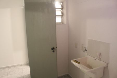 Casa para alugar com 40m², 1 quarto e sem vagaÁrea de Serviço