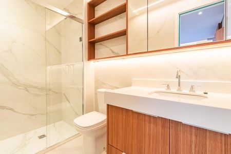 Apartamento para alugar com 54m², 1 quarto e 1 vaga Apartamento para alugar com 54m², 1 quarto e 1 vagaBanheiro da Suíte