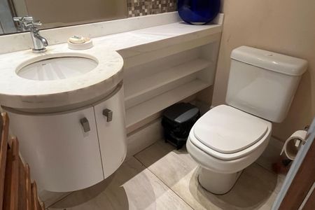 Apartamento para alugar com 180m², 3 quartos e 2 vagasLavabo