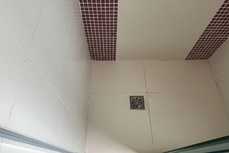 Apartamento para alugar com 180m², 3 quartos e 2 vagasBanheiro da Suíte 1