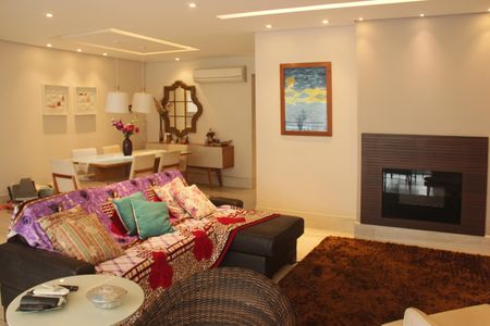 Sala 1 de apartamento para alugar com 3 quartos, 180m² em Gonzaga, Santos