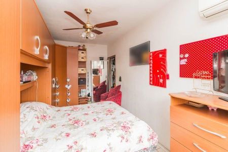Quarto de apartamento para alugar com 1 quarto, 41m² em Jardim Sabará, Porto Alegre