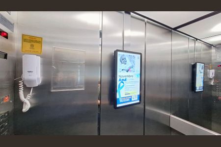 Apartamento à venda com 55m², 2 quartos e 1 vagaÁrea comum