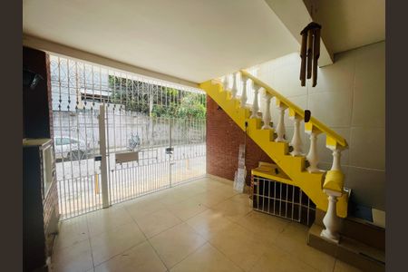 Casa para alugar com 130m², 3 quartos e 1 vaga Casa para alugar com 130m², 3 quartos e 1 vagaGaragem