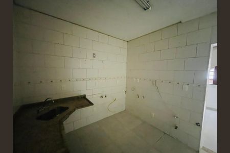 Casa para alugar com 130m², 3 quartos e 1 vaga Casa para alugar com 130m², 3 quartos e 1 vagaCozinha