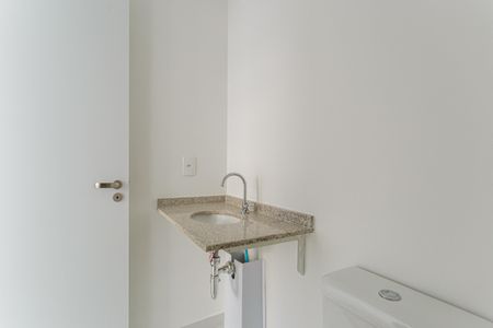 Apartamento à venda com 25m², 1 quarto e sem vagaBanheiro da Suíte