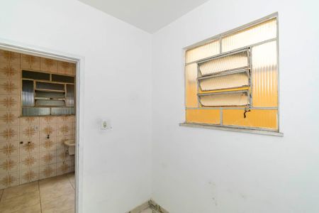 Apartamento à venda com 65m², 2 quartos e 1 vaga Apartamento à venda com 65m², 2 quartos e 1 vagaQuarto de Serviço